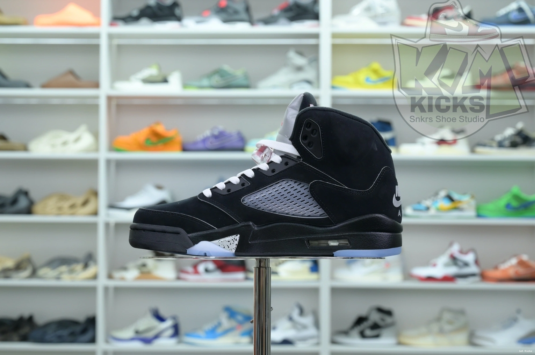 5“BLACK Kimikick Jordan 1856 REIMAGINED” Jordan AllSeason METALLIC Air 0113